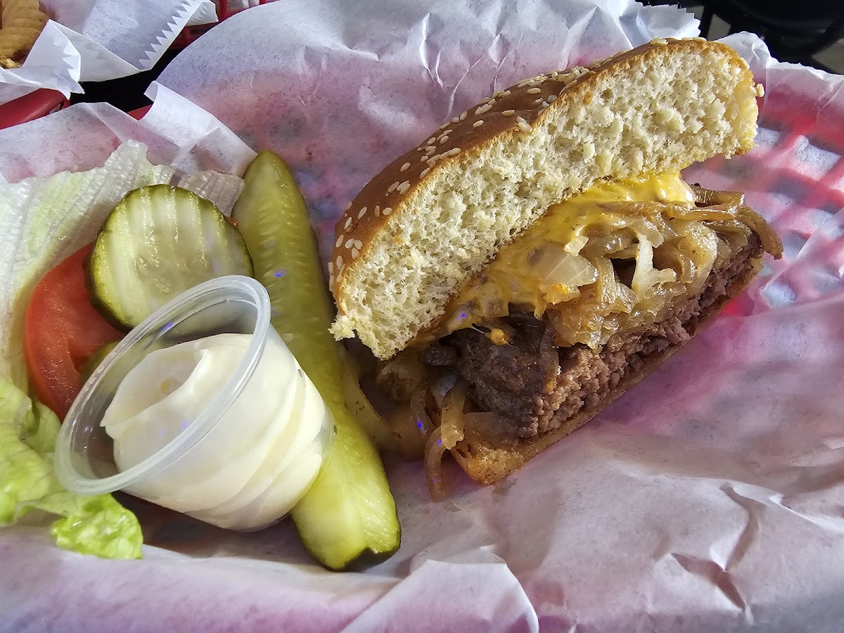 Oval Office Pub & Grub